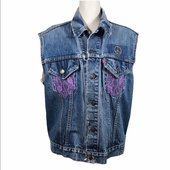 Levi's Jackets & Blazers - Levi’s Denim Vest with Unique Peace Sign and Lace